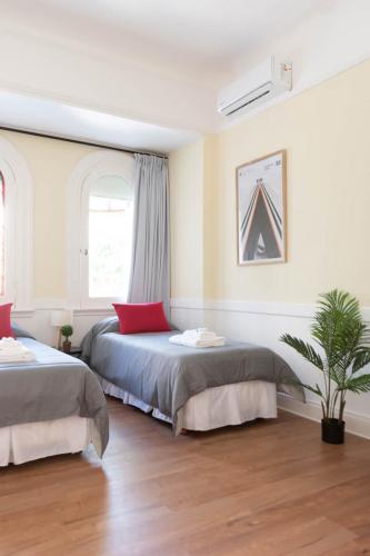 MOT Mansion Paz B - 10 pax Deluxe House Belgrano, Buenos Aires (photo 8)