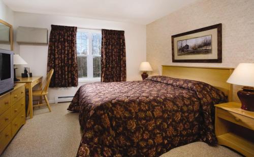 Wyndham Smugglers' Notch Studio Apartment with Resort Access - image 5
