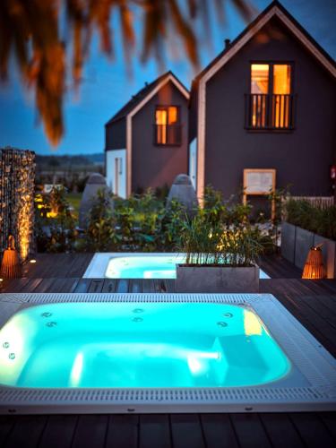 PURA new Seaside Jacuzzi Houses