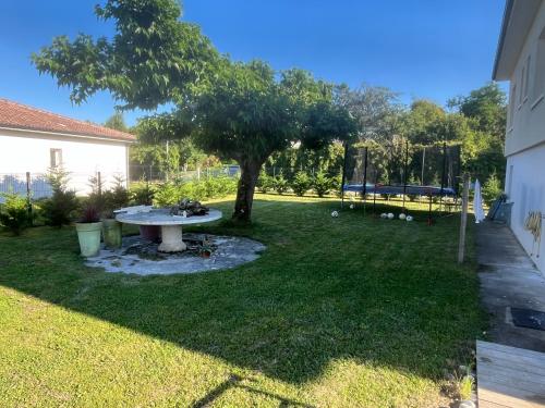 Maison pour petite famille in Casteljaloux