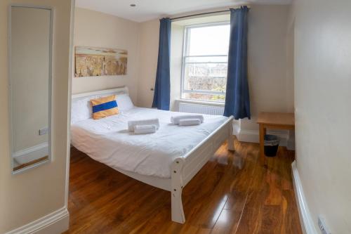 3 Bedroom Apartment with castle views, Edinburgh (fotografie 6)