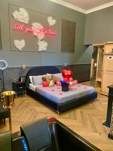 One of one Experiences - LOVE SPA SUITE, Рим (фото 4)