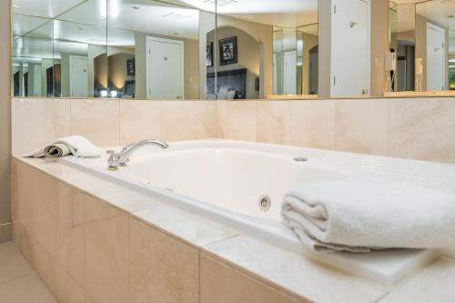 Iekārtas, Country Club Charm - 4-Bed Radiant Resort Condo in Oro-Medonte (ON)