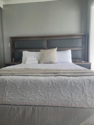 Villa de Casa, Germiston