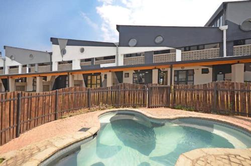 Thami's Lodge Unit 324 with Free WiFi