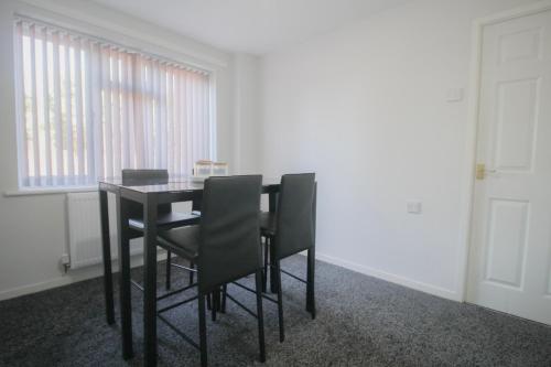 บริการและสิ่งอำนวยความสะดวก, Room in Wolverhampton in วูล์ฟแฮมตัน