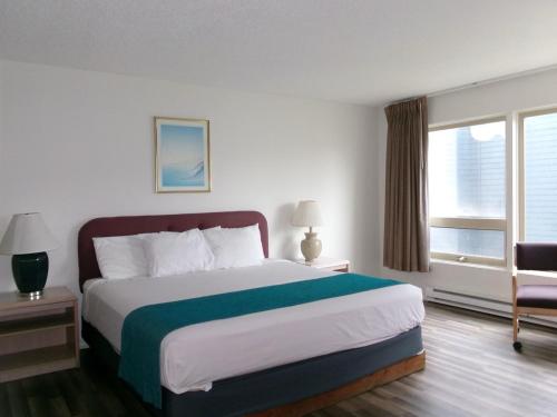 King Room image 1