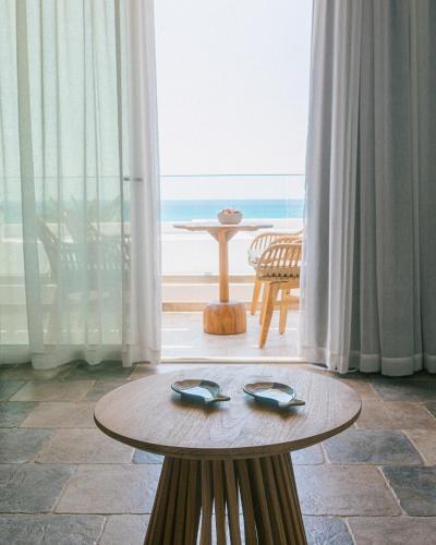 Artemis in Makris Gialos