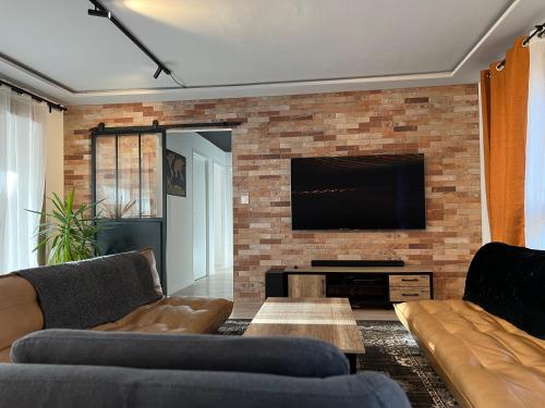 Grand appartement cosy neuf et bien équipé