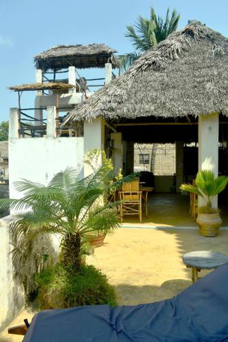 Išorė, Budget self-contained room on the GROUND FLOOR at JamboHouse Lamu in Lamu