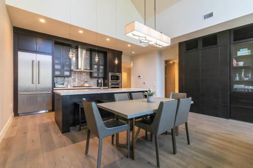 Crystal Bay Penthouse 301 condo in คริสตัลเบย์ (NV)
