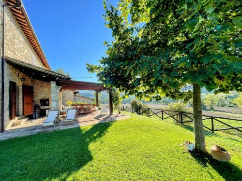 Sleeps 10 Magnificent detached villa - poolgroundsgames room Exc yours Wifi in ซาน ดาเมียโน