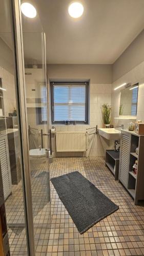 Surforama Ferienwohnung Fehmarn mit Terrasse - barrierefrei in Neujellingsdorf