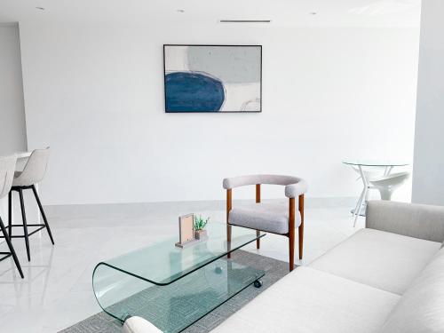 Executive Suite image 10