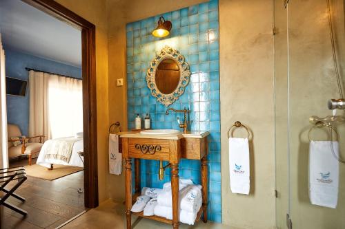 Silver Coast Beach Residence - image 5
