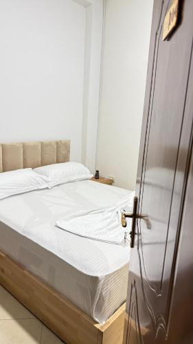 Ora Appartments - image 2