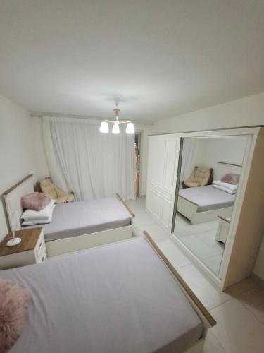 Marina Front Marassi chalet in บอร์ก เอล อาหรับ