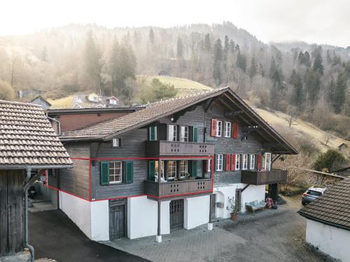 Exterior view, Skandi Lodge mit Seesicht nahe Interlaken in Leissigen
