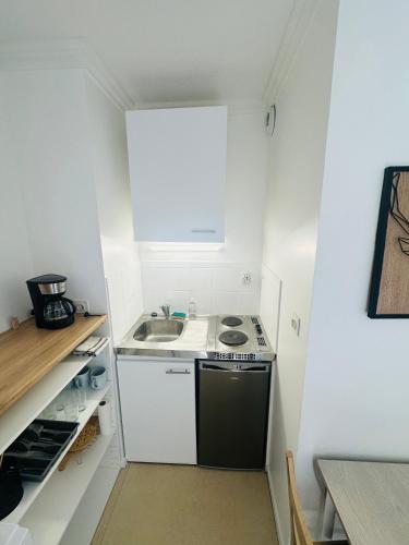 Lumineux & cosy studio in Beaulieu