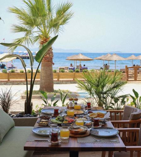 ห้องอาหาร, Sundance Suites Hotel in ทูร์กูตเช