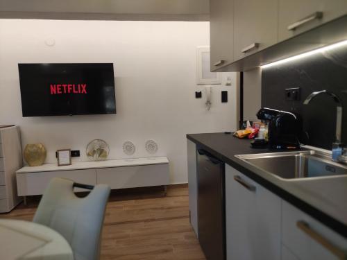 Aelia Central City Apartments 2 in แอเล็กซานดรูพอลี