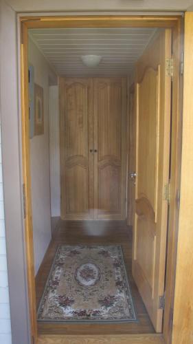 One-Bedroom House image 3