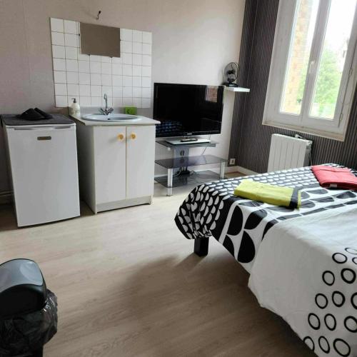 Les beaux jours chez dali in Saint-Aubin-Le-Cauf