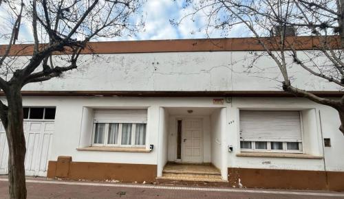 Casa céntrica en Dolores