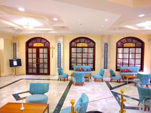 Instalaciones, Holy Land Hotel in Old City