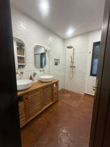 Villa in Benajarafe Alto with Sea Views and Private Pool, Бенахарафе (фото 8)