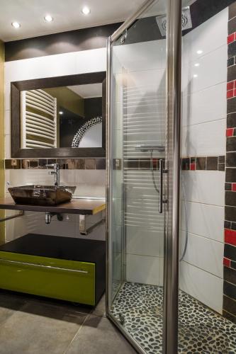 Maison Spa 10 pers - Jacuzzi Hammam - Mont St Michel in Saint-James