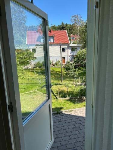 Modern villa near city & nature in Tuve