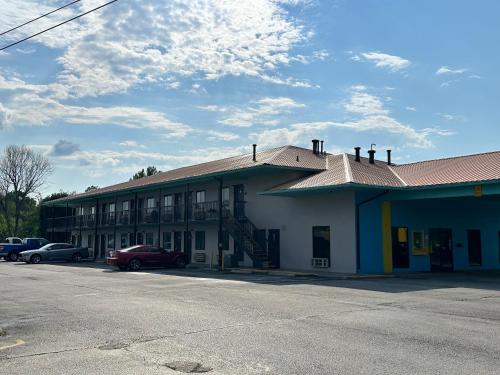 MOTOR INNS OF AMERICA in Madisonville (TN)