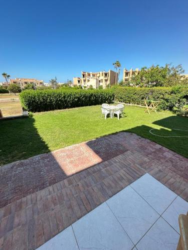 شاليه للايجار في مارينا 5 العلمين كود 0ع, Banī Ghālib (fotografie 10)