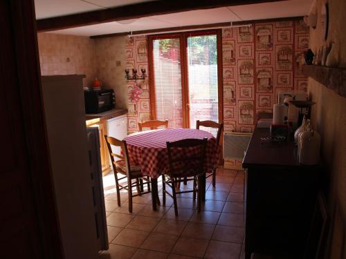 Gîte Halles-sous-les-Côtes 3 pièces 5 personnes - FR-1-585-6 - image 9