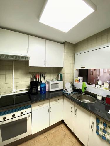Beautiful apartment in a prestigious neighborhood of Madrid - image 10