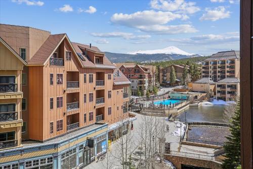 The Village - Wetterhorn - #3404 Condo in Breckenridge, USA