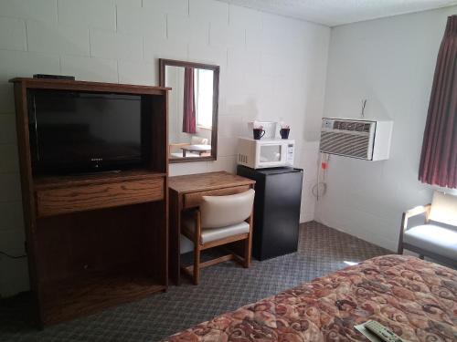 The Pines Motel