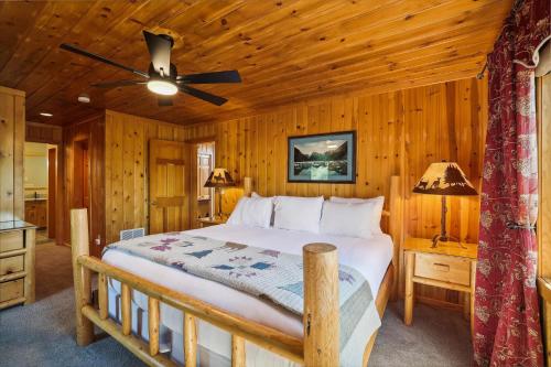Hamilton Creek Cabin home in Silverthorne, USA