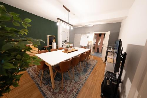 Atelier LEONHARDSZIMMER - Tolle Location in Stuttgarter Innenstadt, Stuttgart