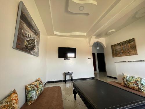 عند كريم البيضاوي Chez Karim Bidaoui in 아크펜니르