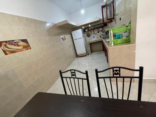 عند كريم البيضاوي Chez Karim Bidaoui in 아크펜니르