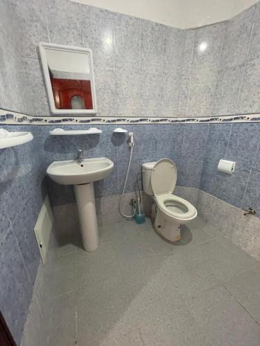 عند كريم البيضاوي Chez Karim Bidaoui in 아크펜니르