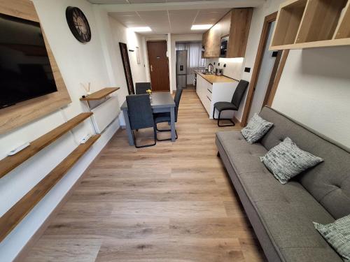 Létesítmények, Piso Burjassot - Valencia in Benimamet