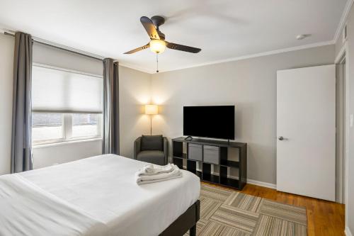 Brookwood Courtyard by BCA Furnished Apartments in Atlanta, USA