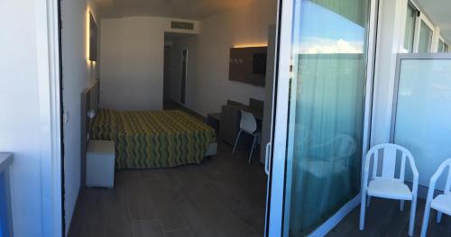 Hotel Montreal - image 13