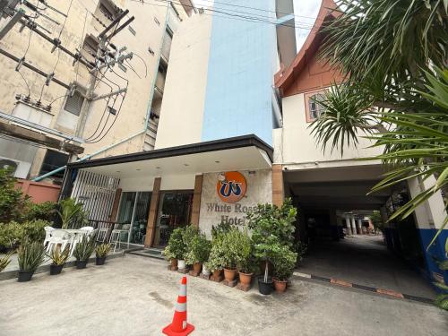 whiterose 1 hotel – Pattaya, DC