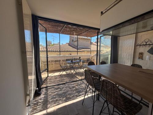 Apartment image 8