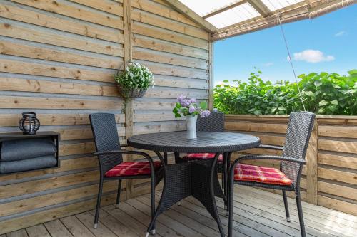 Balcony/terrace, Ølholm Cottage in Udby