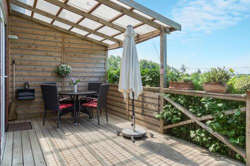 Balcony/terrace, Ølholm Cottage in Udby